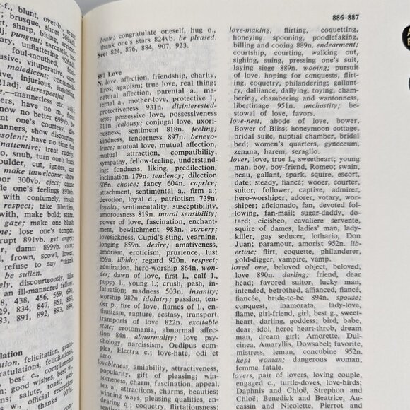 Lime Green Decor Classic Vintage Midcentury Book Rogets Thesaurus 1965 hardcover - Picture 8 of 13